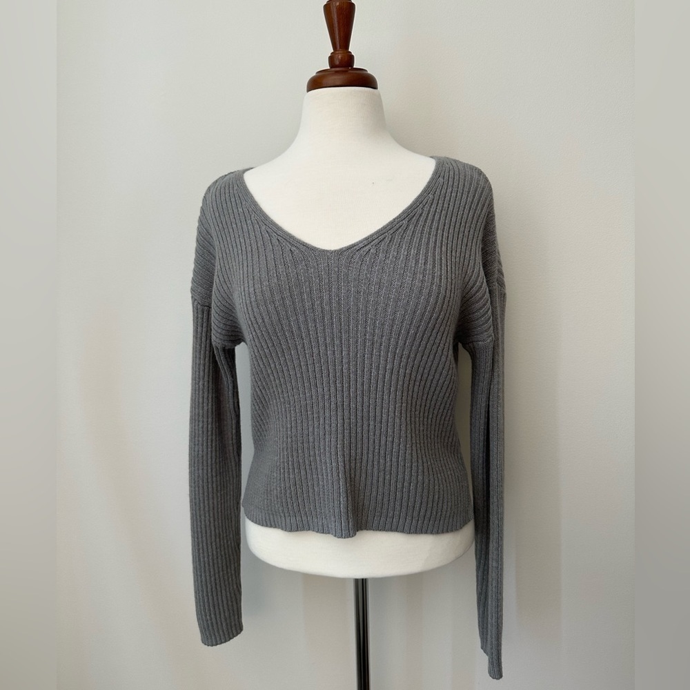 Wild Fable Sweater Size L , GUC - Picture 1 of 5